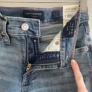 Lucky Brand Ava Mid-Rise Jeans NWOT